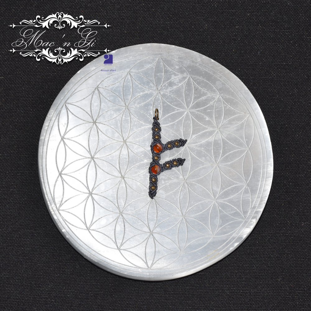 Pendentif Fehu Cornaline or gold filled